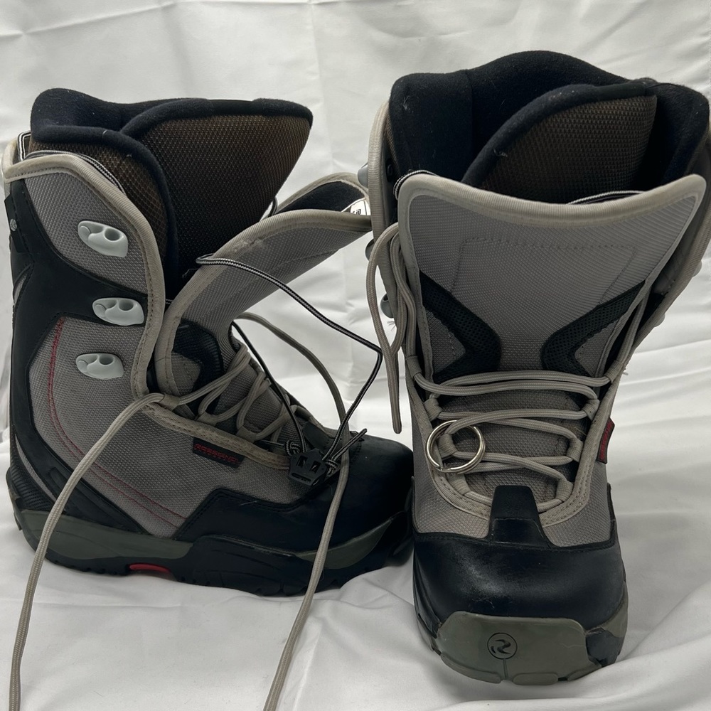 🌎FREE SHIPPING🌎Snowboarding boots